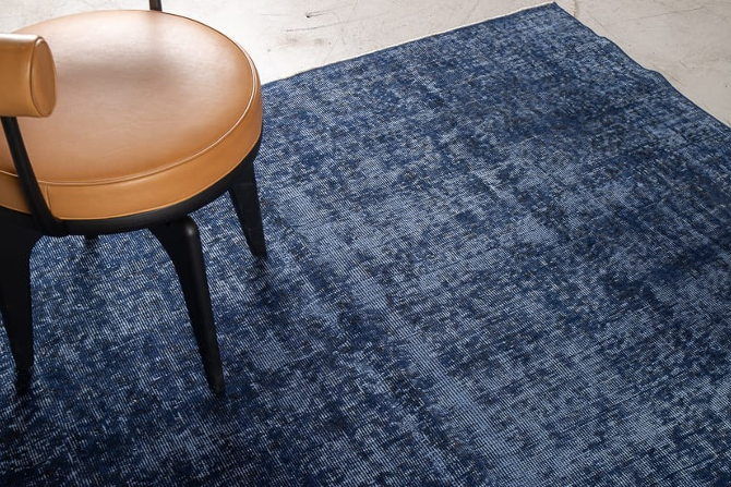 Tapis bleu 1